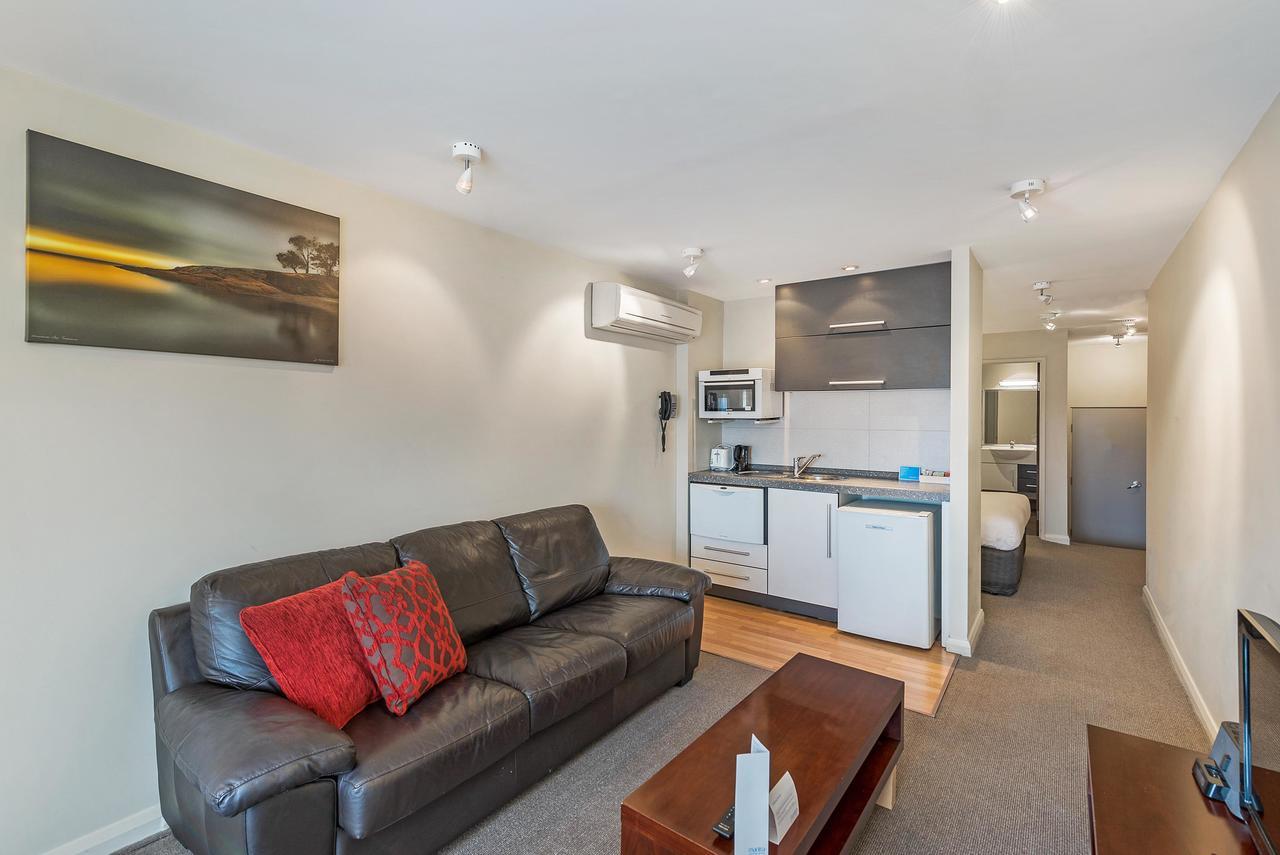 Mantra One Sandy Bay Road Hobart Bagian luar foto