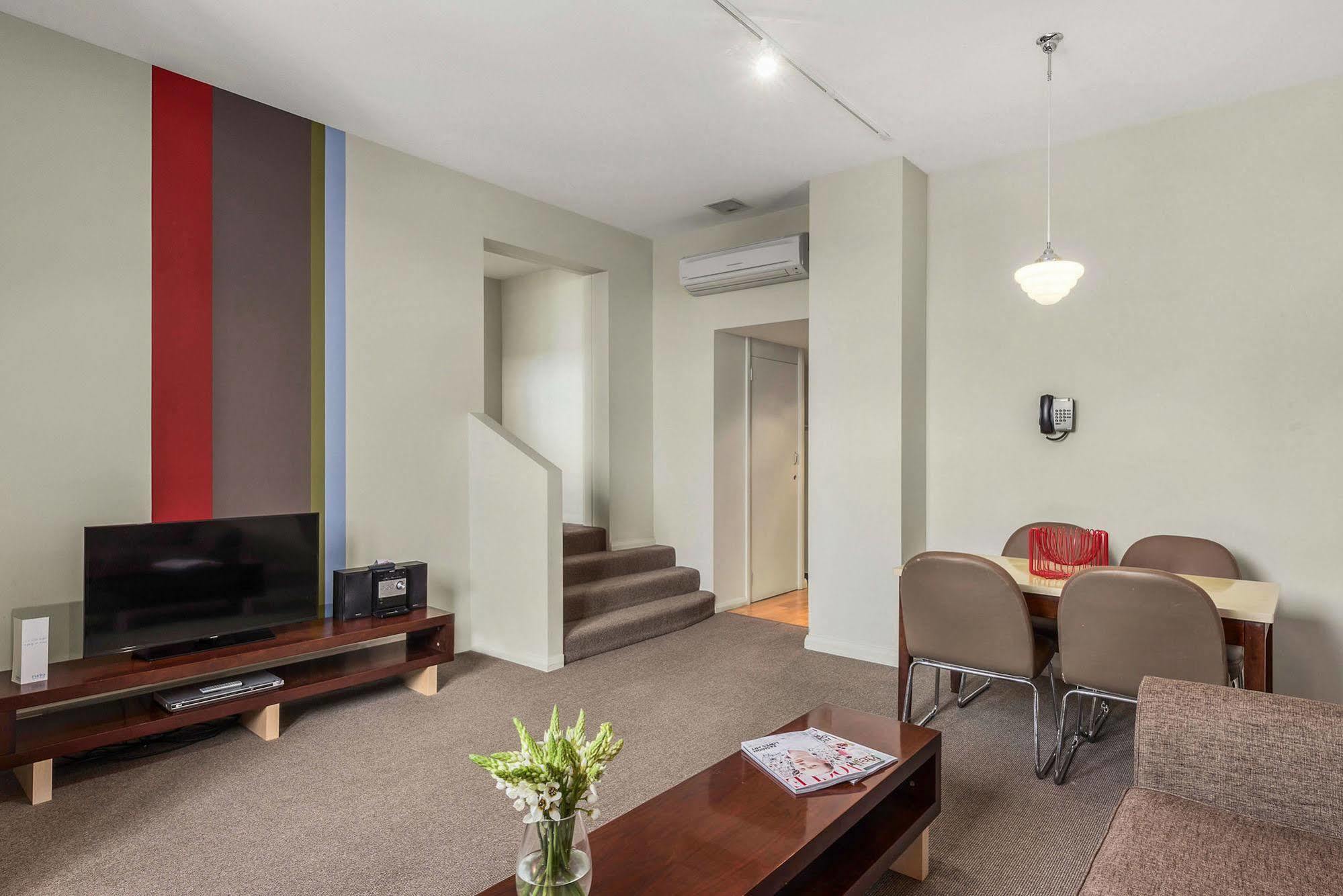Mantra One Sandy Bay Road Hobart Bagian luar foto